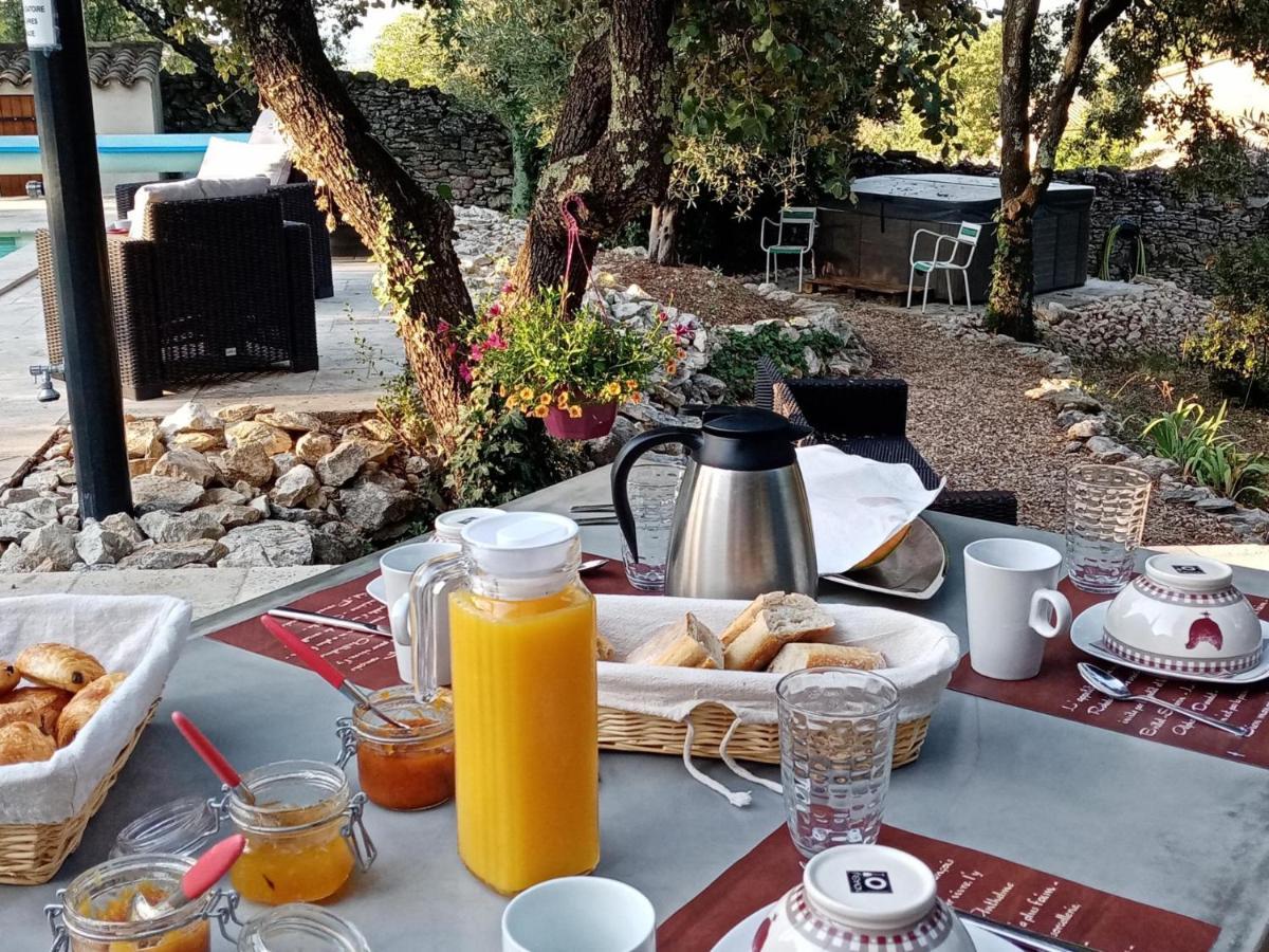 L'Atelier Bed and Breakfast Saint-Maximin  Eksteriør billede